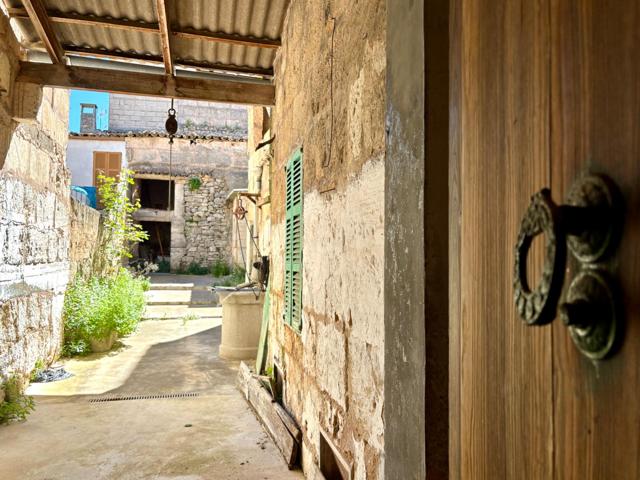 Olvídate de casas prêt-à-porter y hazte la casa a tu medida en Santa Margalida photo 0