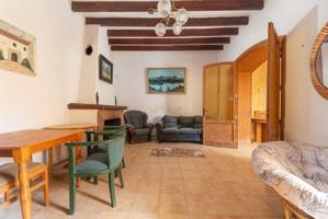CASA DE PUEBLO con gran potencial en Alcudia, uno de los pueblos más bonitos de España photo 0