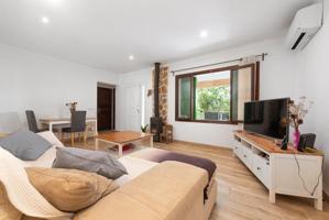Chalet Unifamiliar con Garaje. photo 0