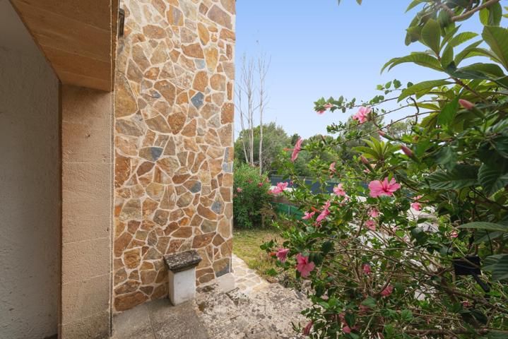 Chalet Unifamiliar con Garaje. photo 0