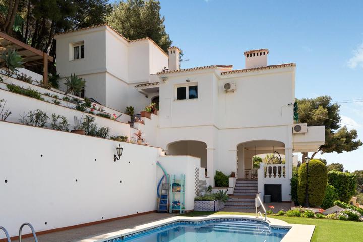 Casa independiente en El Candado – Lindas vistas al mar y piscina privada. photo 0