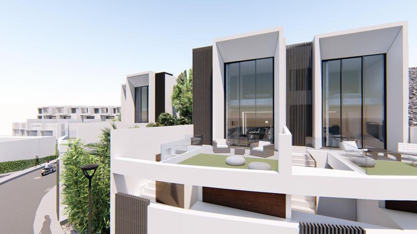 Obra nueva - Chalet adosado con piscina privada y vistas al mar en Torrox photo 0