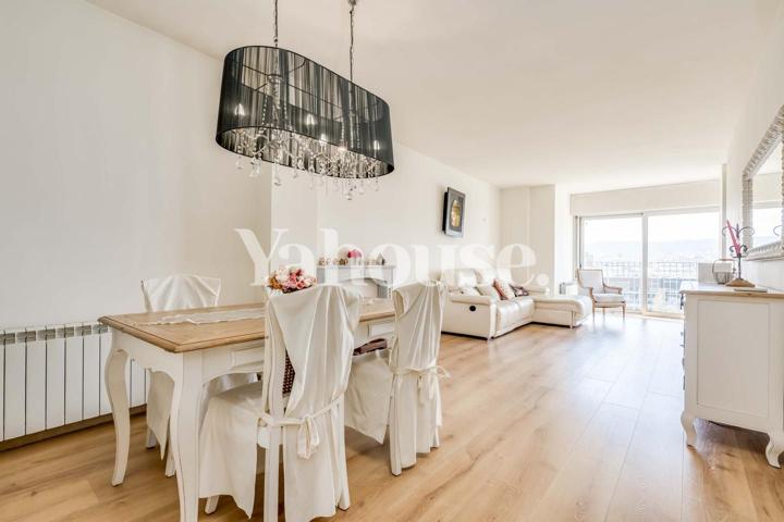 Piso en venta en Santa Coloma de Gramenet de 97 m2 photo 0