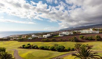 Solar urbano en Venta en Guia De Isora Santa Cruz de Tenerife photo 0