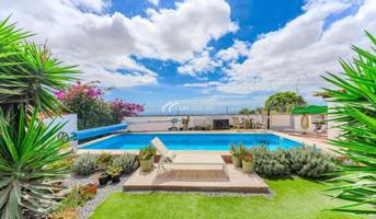 Casa-Chalet en Venta en Granadilla de Abona Santa Cruz de Tenerife photo 0