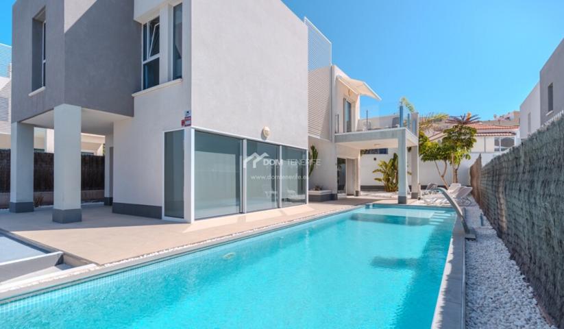 Casa-Chalet en Venta en Adeje Santa Cruz de Tenerife photo 0