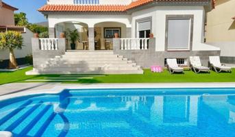 Casa-Chalet en Venta en Adeje Santa Cruz de Tenerife photo 0