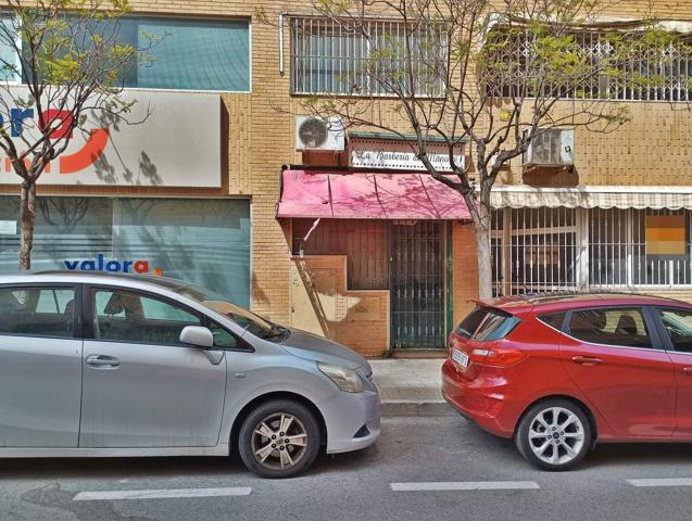 LOCAL COMERCIAL EN ALQUILER – CALLE TORERO JOSÉ MARÍA BANZANARES – SAN BLAS photo 0