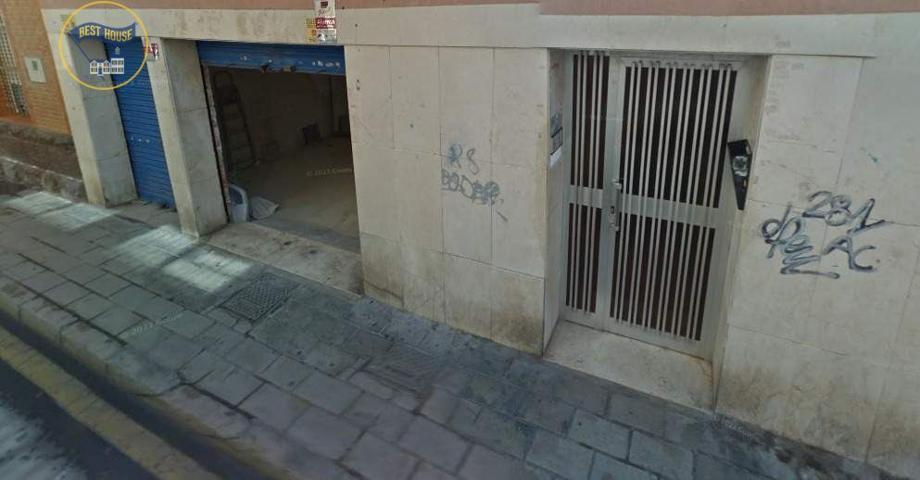 SE VENDE LOCAL COMERCIAL EN LA CALLE CÁNOVAS DEL CASTILLO - ZONA CAROLINAS BAJAS photo 0