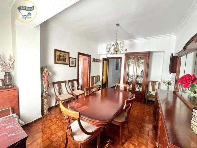 SE VENDE PISO EN LA CALLE AURELIANO IBARRA - ZONA ALTOZANO photo 0