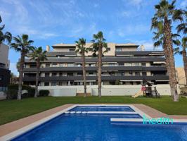 Bonito Piso en VIlanova cerca de la playa y centro, amplio con terraza y piscina comunitaria photo 0