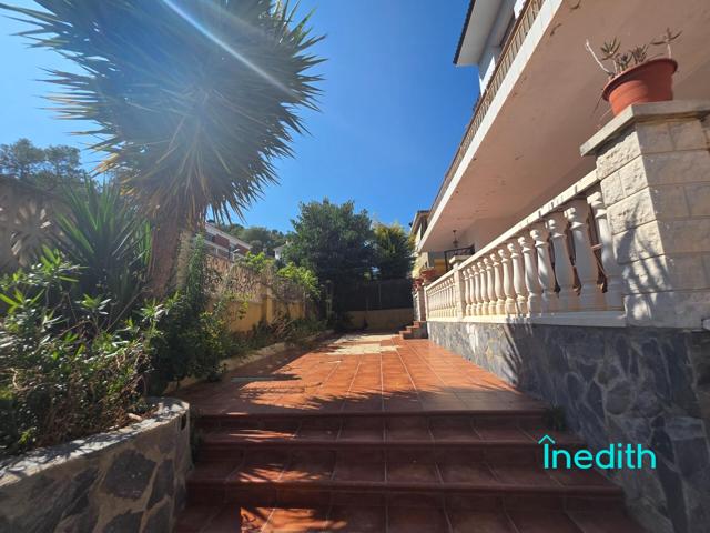 Gran Oportunidad en Corral d'en Cona en Cubelles! Casa con piscina y mucho potencial. photo 0