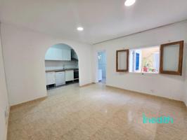 OPORTUNIDAD, piso en Can Tintorer-Can Trias de 3 habitaciones y sólo tres vecinos! photo 0