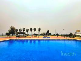 Precioso piso en primera linea de mar con vistas al mar y dos habitaciones photo 0