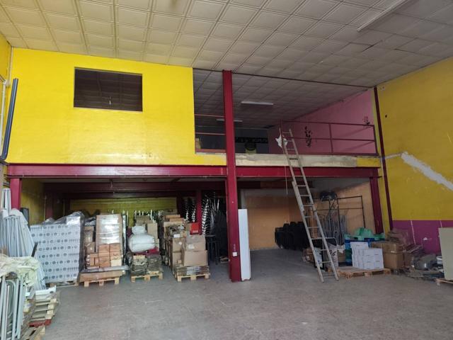 Venta de Nave Industrial en Huelva Capital photo 0