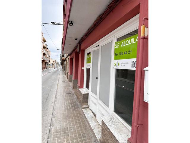 Local en alquiler calle Majo 121, en Riba-roja de Túria photo 0