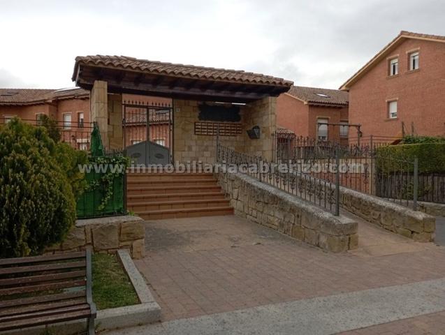 Casa En venta en Carretera Entrena, Navarrete photo 0