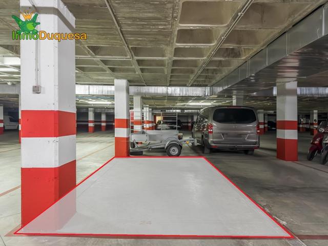 ¿Busca INVERSION de varias plazas de aparcamiento? y junto al METRO!! photo 0