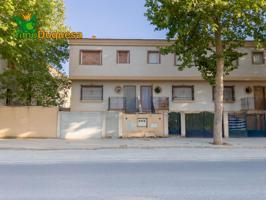 Lote de 6 casas adosadas en venta en Lachar. photo 0