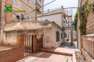 Casa para reformar en zona Vergeles. photo 0