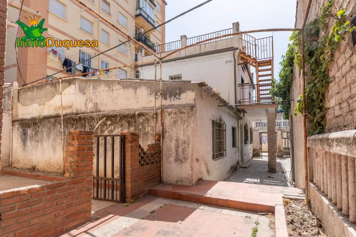 Casa para reformar en zona Vergeles. photo 0