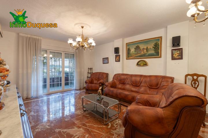 ¡¡PISO CON 3 DORMITORIOS, 2 BAÑOS, TERRAZA DE 30M2 Y COCHERA!!!! photo 0