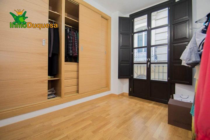 Apartamento junto a El Corte Ingles. photo 0