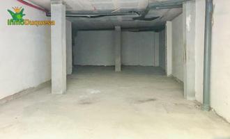 HAZNOS TU OFERTA DE PRECIO!! Local comercial + 2 Plazas de aparcamiento en el centro de SANTA FE. photo 0