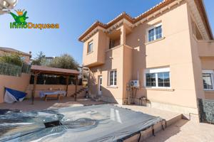 ¡¡¡IMPRESIONANTE CHALET EN OTURA!!! photo 0