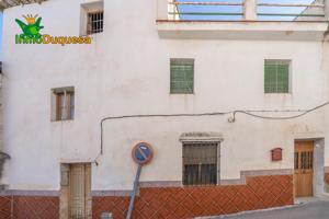 Oportunidad Única en Gójar, Granada: Casa Antigua para Reformar photo 0