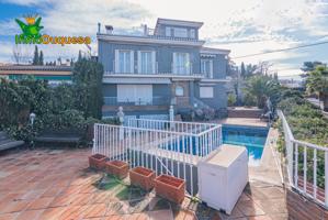 LUJOSO CHALET EN MONACHIL photo 0