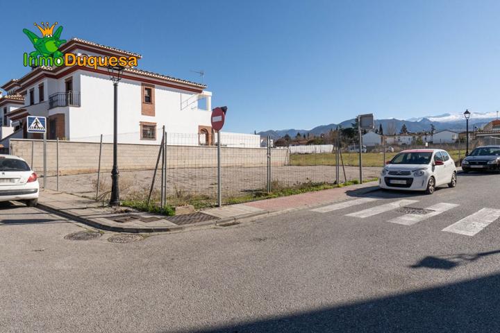Parcela en esquina en Ogíjares photo 0