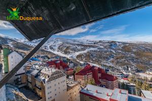 Tu refugio en Sierra Nevada: comodidad, vistas y acceso directo a las pistas photo 0