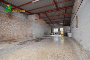 NAVE-ALMACEN EN SUELO URBANO photo 0