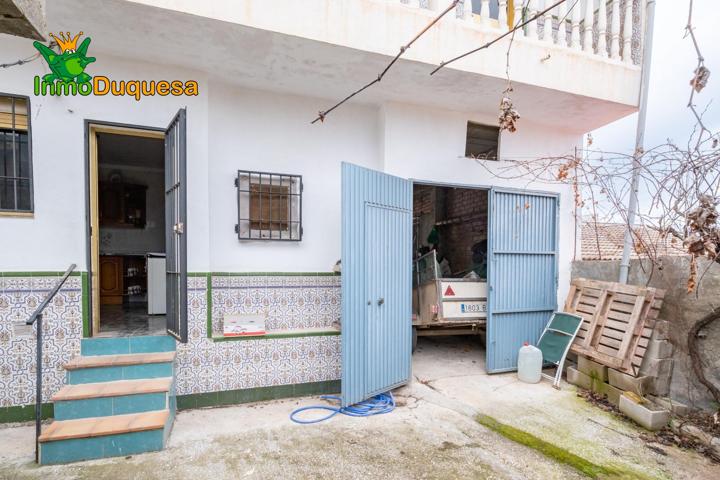 CASA LUMINOSA CON AMPLIAS HABITACIONES!!!!!!!!!! photo 0