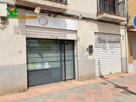 LOCAL COMERCIAL CON POSIBLE CAMBIO DE USO PARA VIVIENDA. photo 0