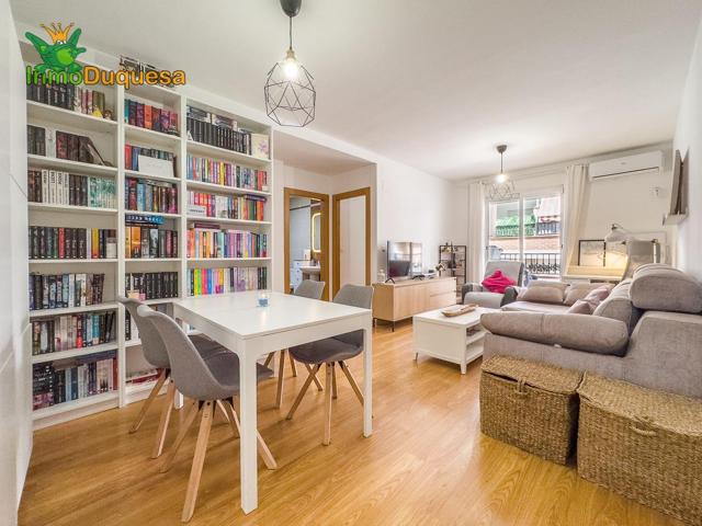 Piso con TERRAZA de 6,50 m² junto al nuevo METRO photo 0