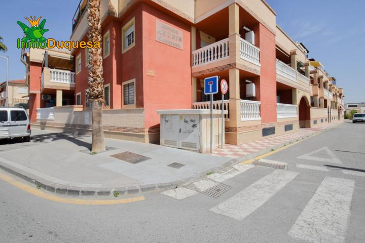 PISO CON TERRAZA, GARAJE Y TRASTERO photo 0