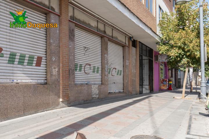 Oficina En venta en Avda Sierra Nevada, Cenes De La Vega photo 0