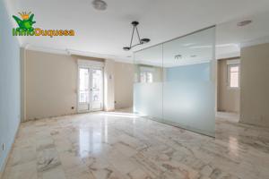 Piso de 6 habitaciones en el Corazón de Armilla. photo 0