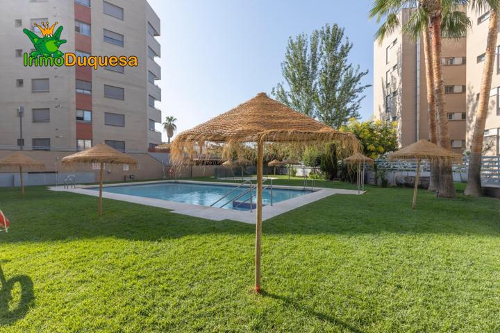 Piso en Urbanización con piscina comunitaria + Trastero y Parking photo 0