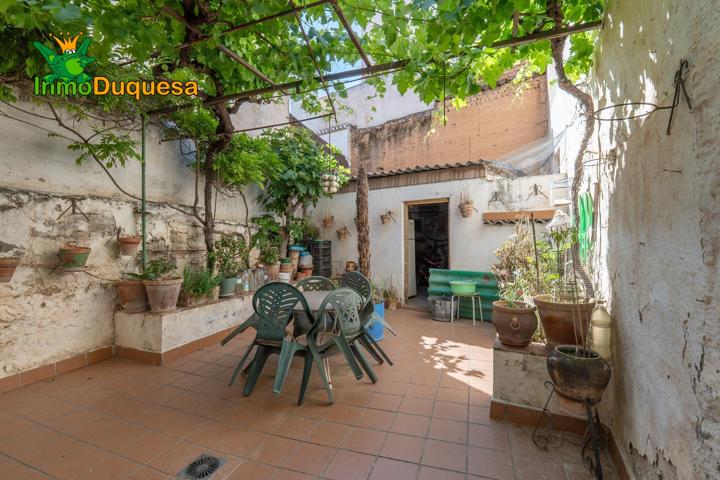 Casa para REFORMAR en el centro de Ogijares photo 0