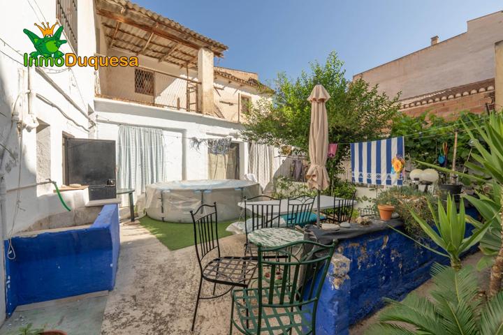 Gran casa con mas de 500 m² construidos. photo 0