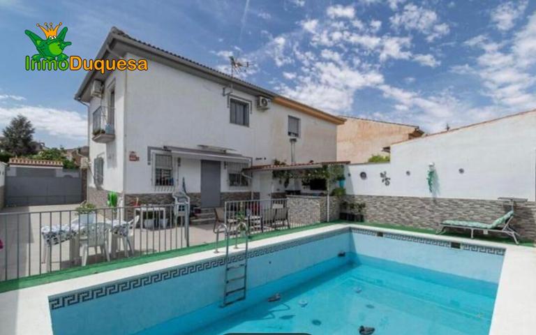 Chalet con piscina en Láchar (Junto al Aeropuerto) photo 0