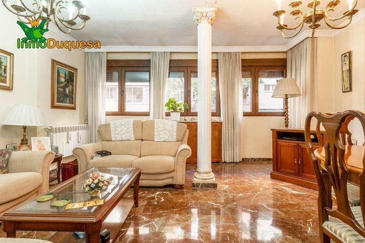 Gran piso junto a la calle San Antón. photo 0