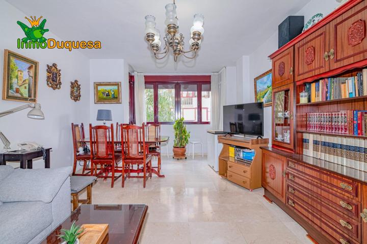 Piso en Urb. JARDIN DE LA REINA, junto al metro. photo 0