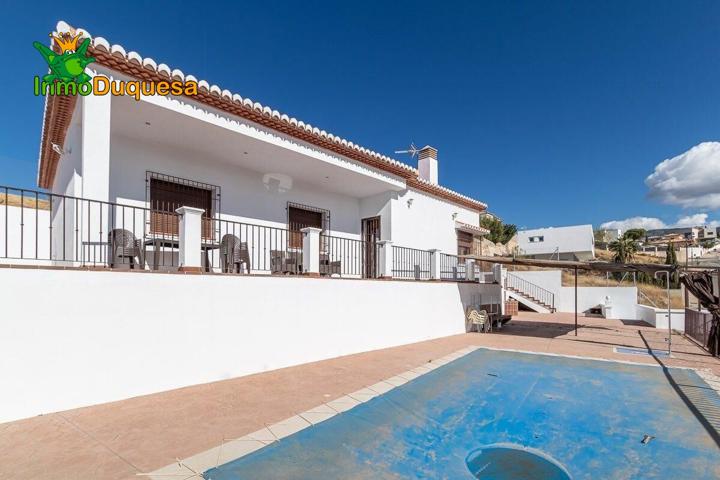 CHALET en UNA SOLA planta (OBRA NUEVA) en La Zubia. photo 0