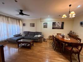 BONITO BUNGALOW EN PETRER CON GARAJE DOBLE photo 0