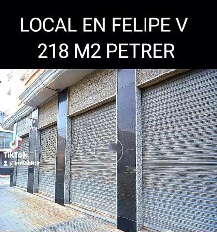 LOCAL DE 218 M2 EN FELIPE V PETRER photo 0