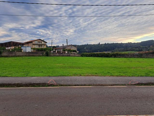 Terreno Urbanizable En venta en Pontedeume photo 0